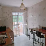 8 Mins Walk To Train Station Low Cost Youth Hostel